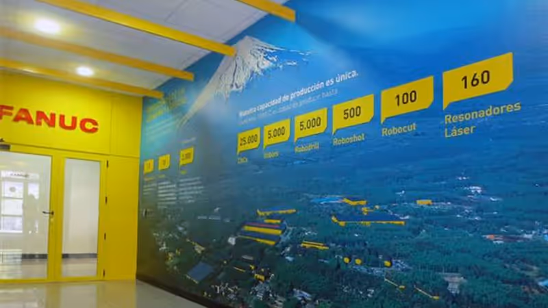 Diseño de espacio expositivo y showroom industrial para maquinaria Fanuc